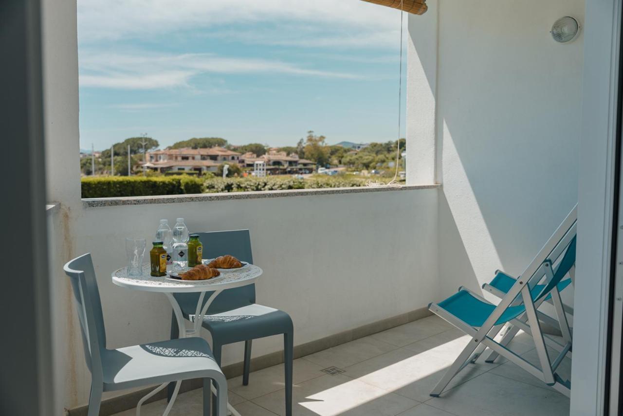 Rooms, Affittacamere Maksim Golfo Aranci Exterior foto